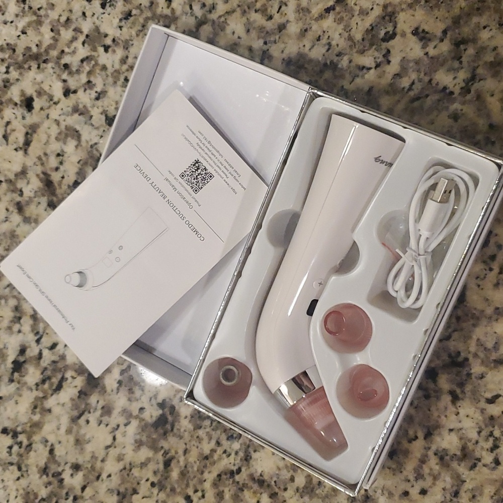 Suction beauty device